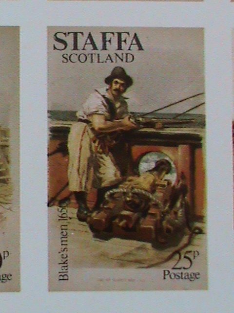 ​STAFFA SCOTLAND STAMP:MILITARY  SOLDIERS   IMPERF- MNH - MINI SHEET