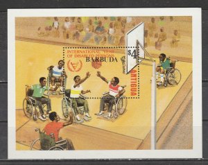 Barbuda   526  (N**)    1981