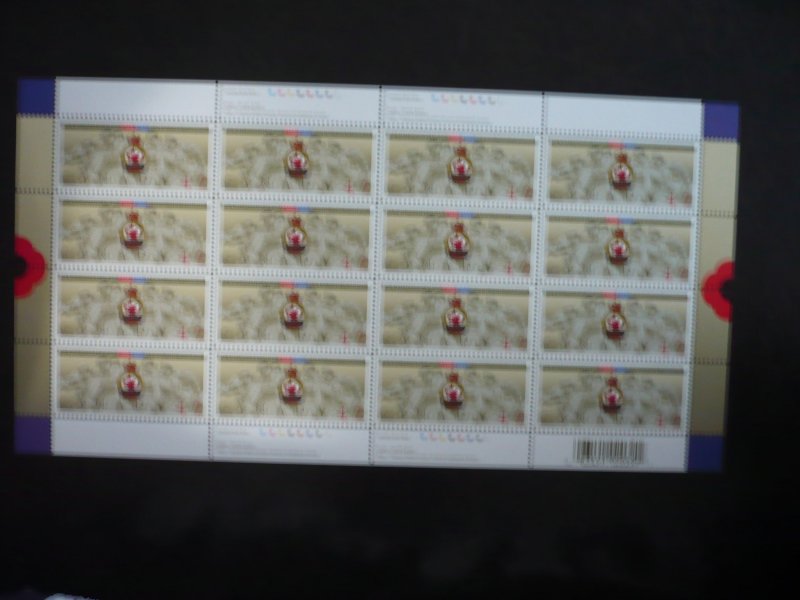 Stamps - Canada - Scott# 1926 - Mint Never Hinged Pane of 16 Stamps