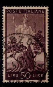 Italy Scott 476  Used  Stamp