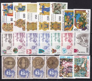 1980 Vatican City Sc# 668-680, C66-C72 - Complete year set - MNH