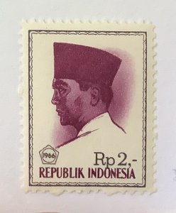 Indonesia 1966-67 Scott 683 MH - 2r,  President Sukarno