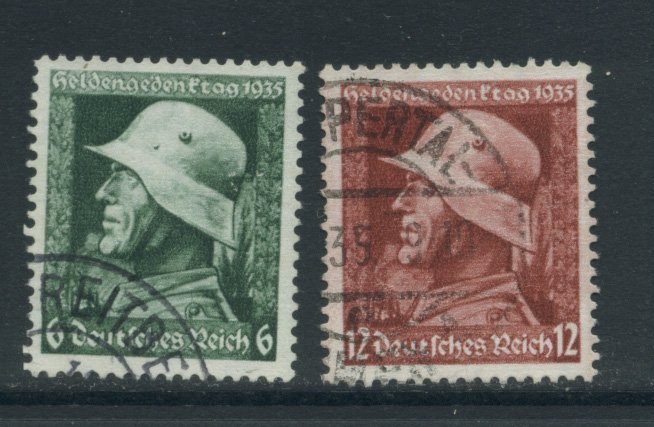 Germany 452-3  Used