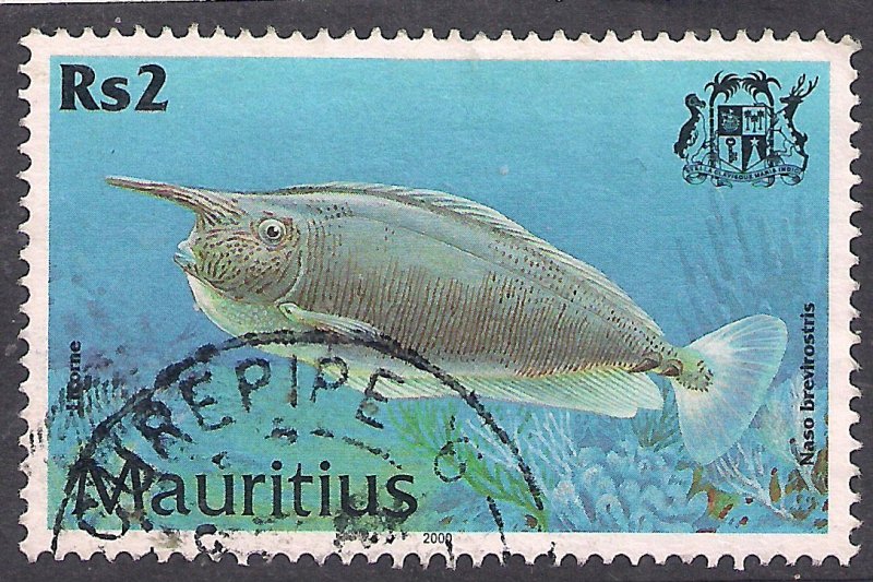 Mauritius 2000 QE2 2rs Naso brevirostris Fish Used SG 1033 ( L1295 )
