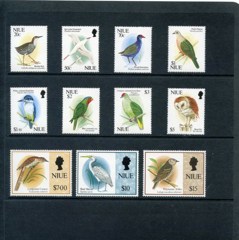 Niue 1992 QEII Birds set complete superb MNH. SG 718-729. Sc 604-614.