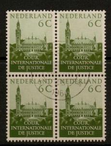 NETHERLANDS SGJ25 1951 6c GREEN BLOCK OF 4 FINE USED