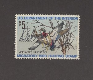 RW41 - Federal Duck Stamp. Hunter Signed Single. Used. Nice Center.  #02 RW41hst