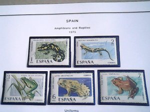 1975  Spain  MNH  full page auction