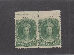 NOVA SCOTIA  # 11 FVF-MH 81/2cts W SEPARATION QV GREEN PAIR CAT VALUE $40