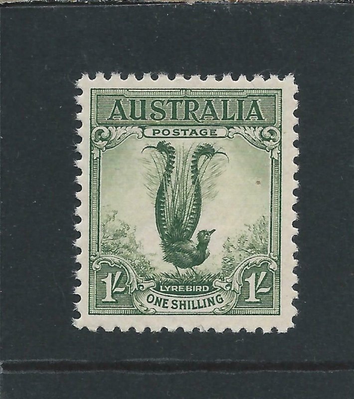 AUSTRALIA 1932 1s GREEN MNH SG 140 CAT £45