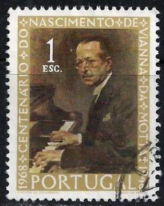 Portugal ~ Scott # 1050 ~ Used