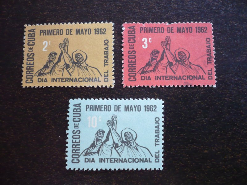 Stamps - Cuba - Scott# 710-712 - Mint Hinged Set of 3 Stamps