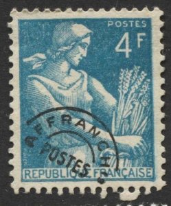 France #707 Farm Women Used CV$0.30