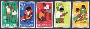 SURINAM SCOTT B137-B141