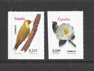 BIRDS - SPAIN #3541-2 BIRD & FLOWER  MNH