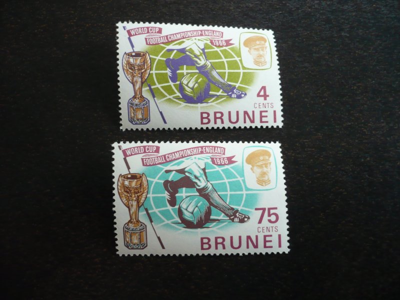 Stamps - Brunei - Scott# 124-125 - Mint Hinged Set of 2 Stamps