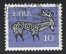 Ireland #398 10p Stag from ancient bowl