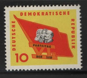 DDR   637  MNH