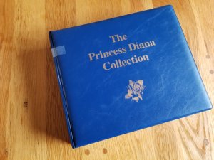 3 Albums Souvenir Sheets; Danna, Queen Elizabeth, Prince Charles and More