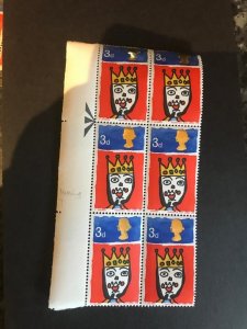 1966 Christmas 3d (SG 713) Missing T Variety SG W109c in Positional Block of 6