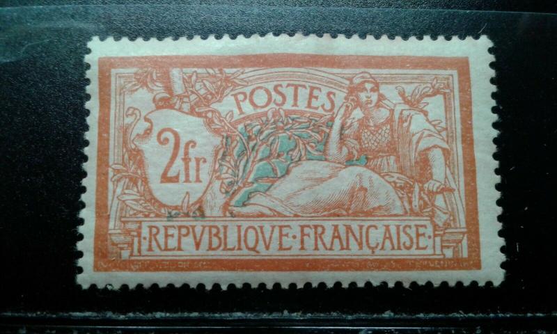  France #127 mint hinged e193.3795