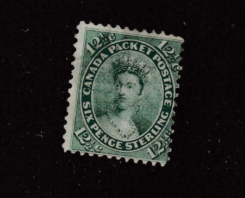 CANADA  # 18  F-USED 121/2cts QUEEN VICTORIA 1ST CENTS ISSUE / YEL-GREEN CV $80