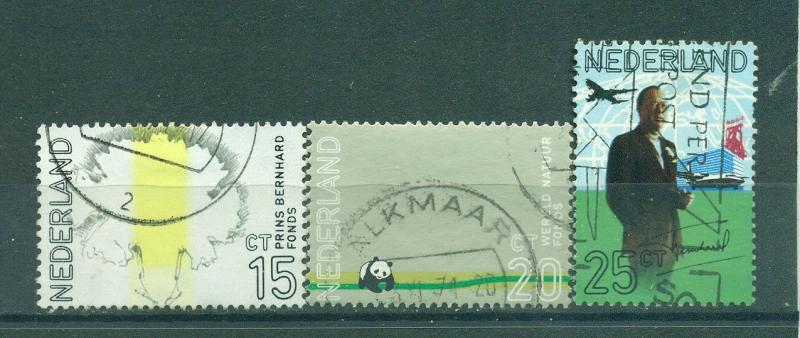 Netherlands sc# 490-492 used cat value $2.50