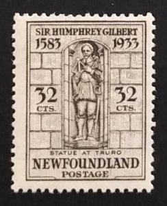 Newfoundland 225 F-VF MNH