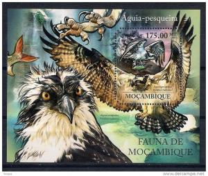 MOZAMBIQUE 2011 SHEET MNH EAGLE BIRDS OF PREY OSPREYS EAGLES FISH