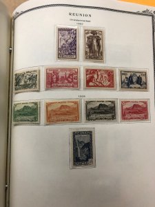 INTERNATIONAL COLLECTION – PAPUA NEW GUINEA TO ST. VINCENT – 418364