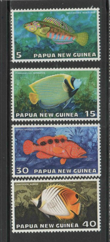 PAPUA NEW GUINEA #442-445  1976  TROPICAL FISH    MINT VF NH O.G