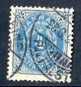 DENMARK Scott #25 -Scott CV 15.00 -Selling at 90% of Scott CV just $1.50