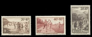 France, 1900-1950 #B60-62 (YT 345-347) Cat€10, 1933 Recreation Fund, set of...