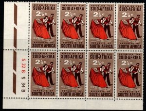 SOUTH AFRICA SG221 1962 50th ANNIV OF VOLKSPELE BLOCK OF 8 MNH