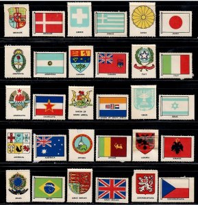 30 Labels ,15 Flags & 15 Corresponding Coat of Arms from 1953 #5 - I Combine S/H