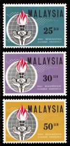 Malaysia 1964 Scott #9-11 Mint Never Hinged