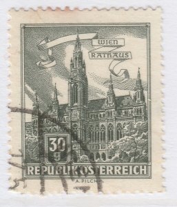 1962 Austria Buildings 30g Used Stamp A19P53F310-