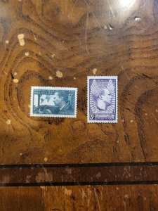 Stamps France Scott #325-6 h