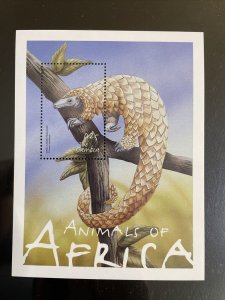 2002 The Gambia Animals of Africa Souvenir Sheet, MNH - Pangolin, Sc# 2494