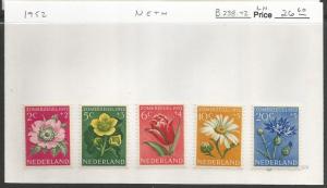 NETHERLANDS 1952 B238-42 MOG FLOWERS