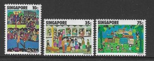 SINGAPORE SG311/3 1977 CHILDREN'S ART MNH