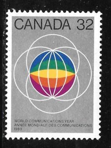 Canada 976: 32c Globe, MNH, VF