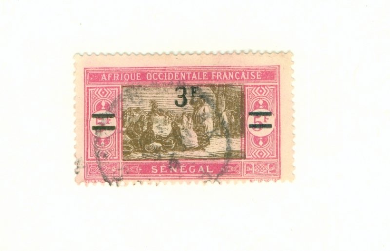 SENEGAL 135 USED BIN $2.00