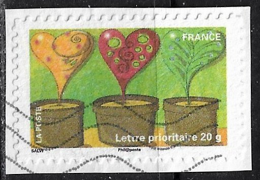 France ~ Scott # 3968 ~ Used on paper ~ Heart-shaped Plants in Flower Pots