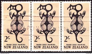NEW ZEALAND 1966 QEII 2/- Horizontal Strip of 3, Black & Orange-Buff SG796a Used