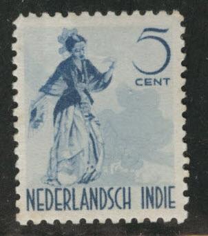 Netherlands Indies  Scott 231 MH*  from 1941