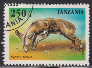 Tanzania 1426 Lucaon Pictus 1995