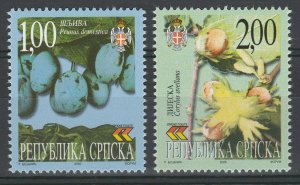 Bosnia Herzegovina Serbian 2000 Fruits, Nuts 2 MNH stamps