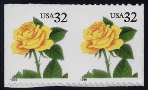 3049 Misperf Die Cut Shift Error / EFO Pair Yellow Rose Mint NH