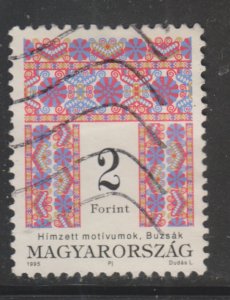 Hungary 3460 Folk Designs 1995